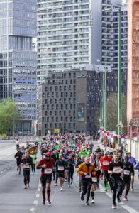 marathon runners